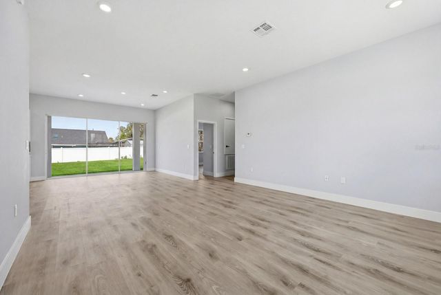 13715 SW 38TH COURT, Ocala, FL 34473
