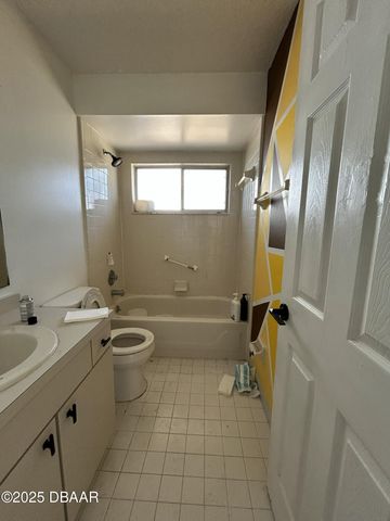 1282 Abagail Drive, Deltona, FL 32725