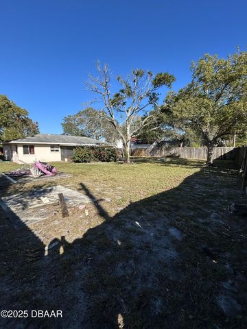 1282 Abagail Drive, Deltona, FL 32725