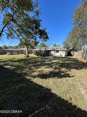 1282 Abagail Drive, Deltona, FL 32725
