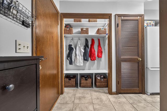 3420 Taurus DRIVE, Racine, WI 53406