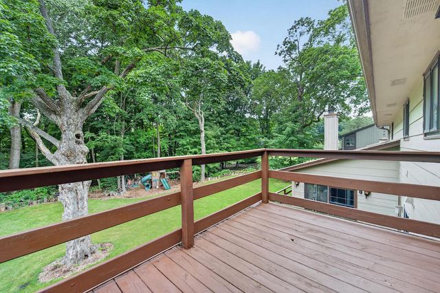 3420 Taurus DRIVE, Racine, WI 53406