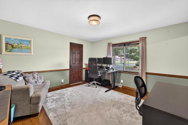 3420 Taurus DRIVE, Racine, WI 53406