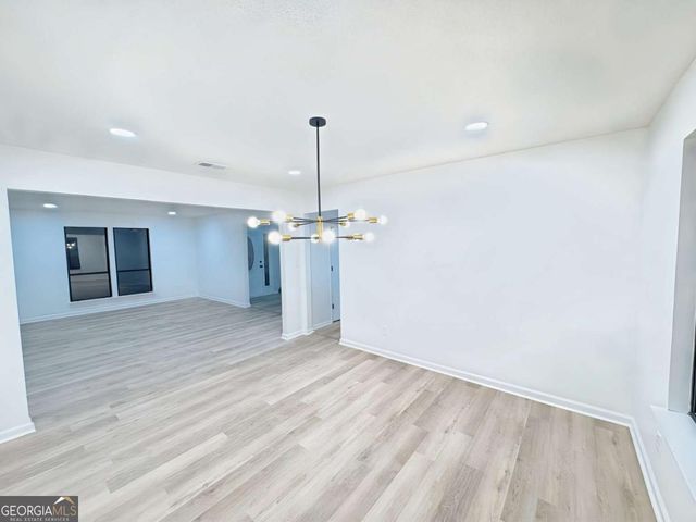 1486 Kelleys Close, Stone Mountain, GA 30088