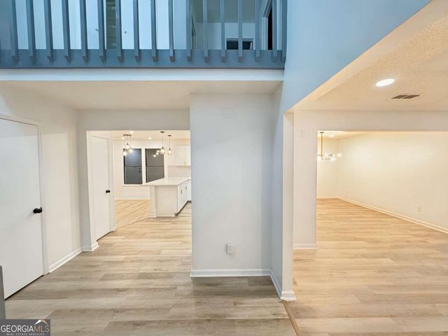 1486 Kelleys Close, Stone Mountain, GA 30088