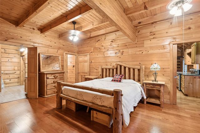 384 Lonesome Dove Trail, Trinity, TX 75862