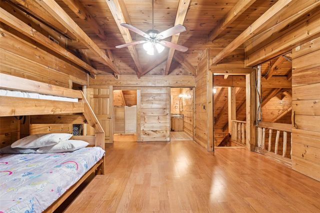 384 Lonesome Dove Trail, Trinity, TX 75862