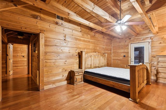 384 Lonesome Dove Trail, Trinity, TX 75862