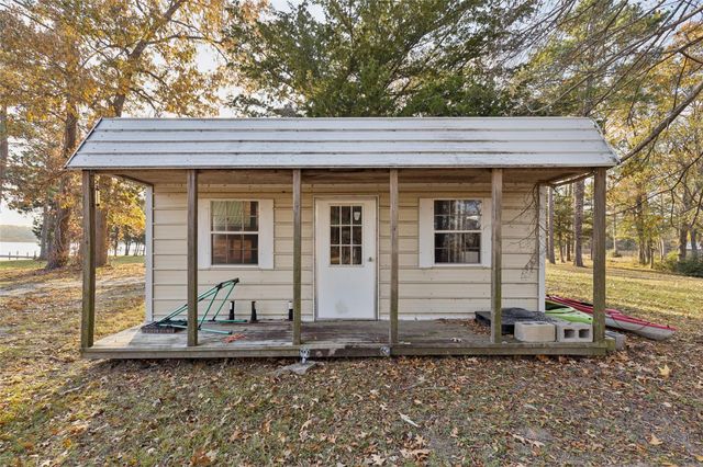 384 Lonesome Dove Trail, Trinity, TX 75862