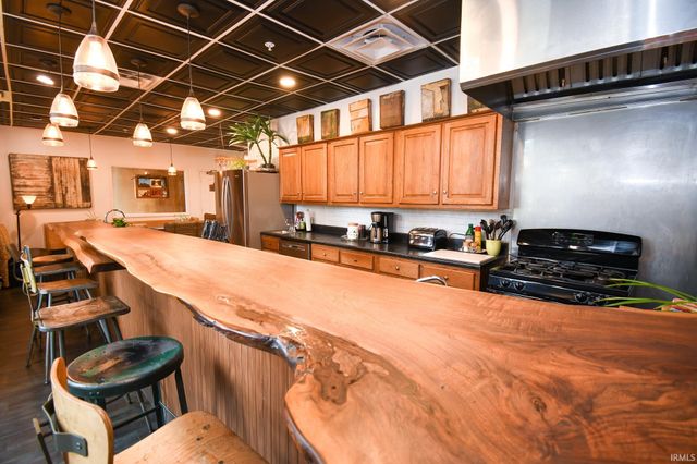 533 W Washington Boulevard, Fort Wayne, IN 46802