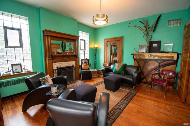 533 W Washington Boulevard, Fort Wayne, IN 46802