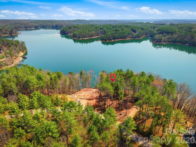 291 S Crest View Street, Nebo, NC 28761