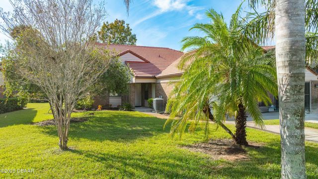 256 Palm Sparrow Court, Daytona Beach, FL 32119