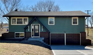 22311 W 74 Street W, Shawnee, KS 66227