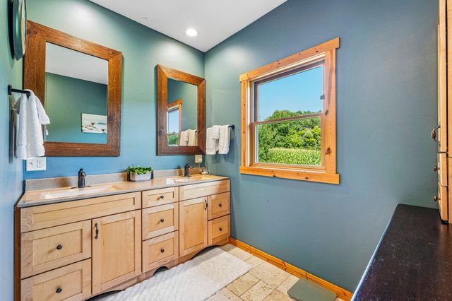 376 220th Street, Osceola, WI 54020