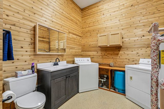 376 220th Street, Osceola, WI 54020