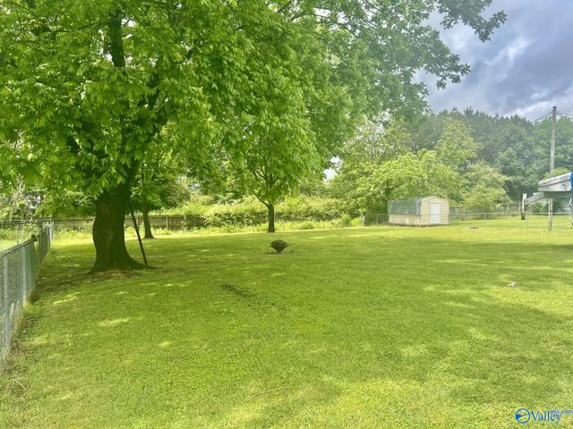 1413 2nd Street NE, Arab, AL 35016