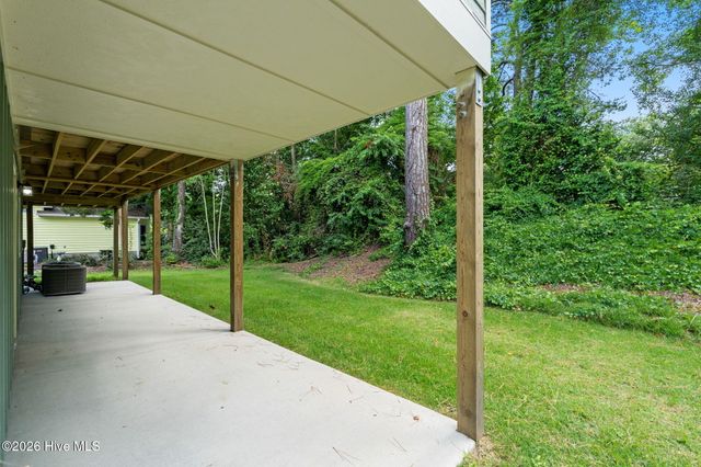1552 Windsong Drive SW, Ocean Isle Beach, NC 28469