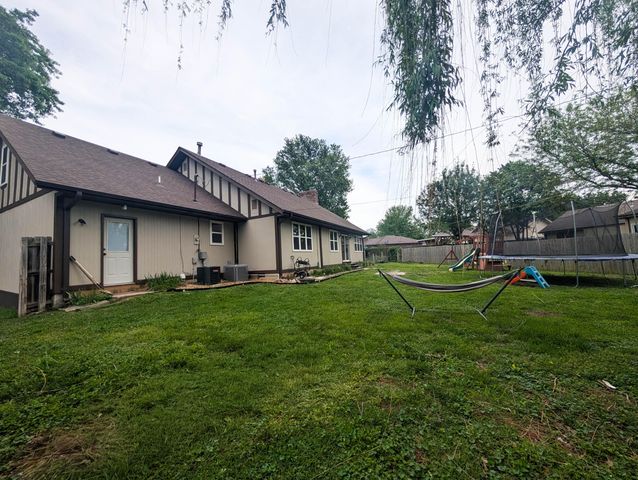 3168 Tracy Court, Springfield, MO 65807