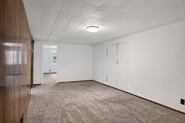 11601 Georgia Avenue N, Champlin, MN 55316