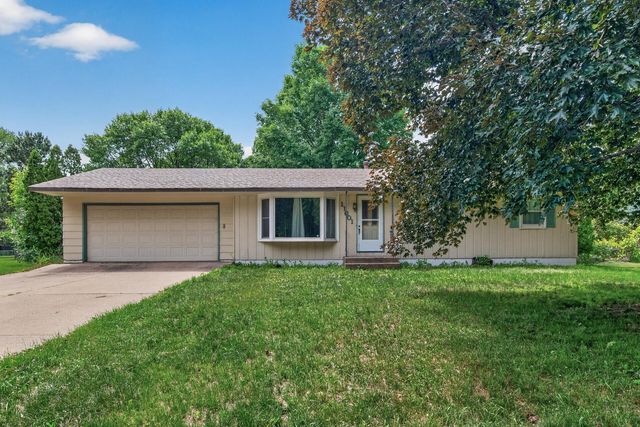 11601 Georgia Avenue N, Champlin, MN 55316