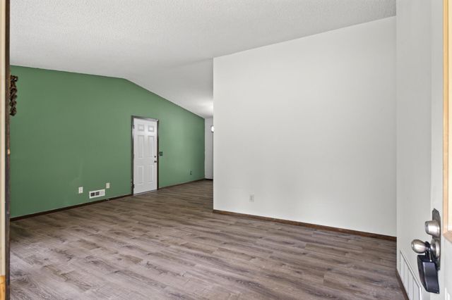 11601 Georgia Avenue N, Champlin, MN 55316