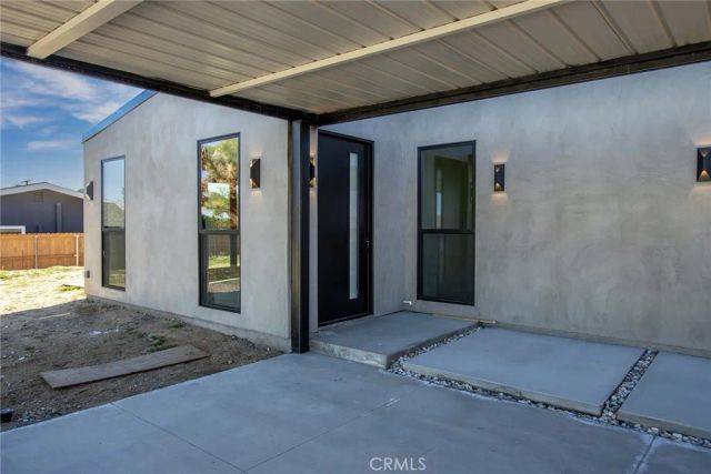 61523 Capilla Drive, Joshua Tree, CA 92252