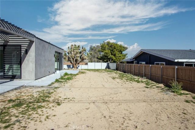 61523 Capilla Drive, Joshua Tree, CA 92252
