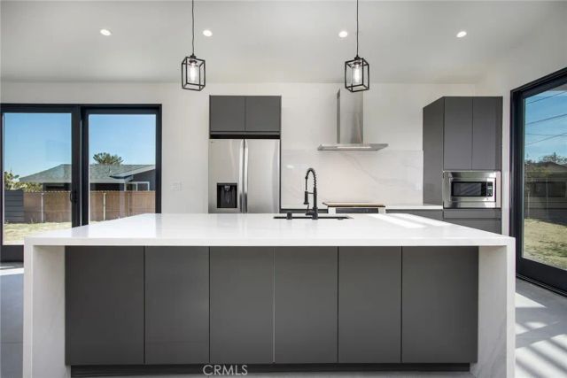 61523 Capilla Drive, Joshua Tree, CA 92252