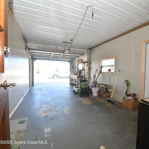 839 Angle Street NE, Palm Bay, FL 32905