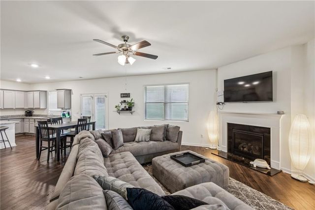 5320 Flat Rock Point, Lithonia, GA 30038