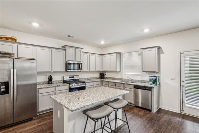 5320 Flat Rock Point, Lithonia, GA 30038