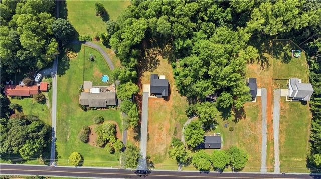 3050 NC Highway 62 E, Liberty, NC 27298