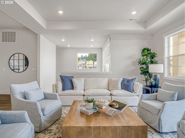 11750 Sw 176th Dr, Beaverton, OR 97007