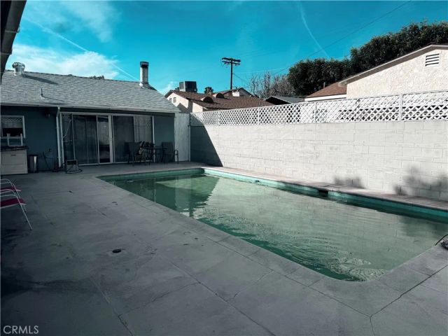 5650 Denny, North Hollywood, CA 91601