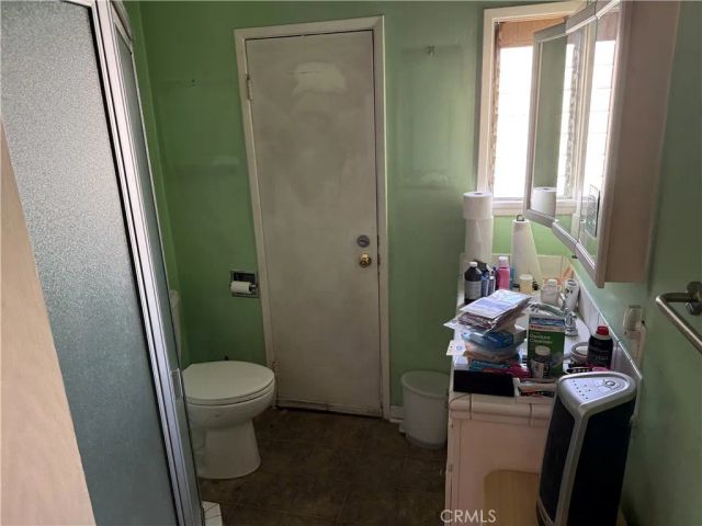 5650 Denny, North Hollywood, CA 91601