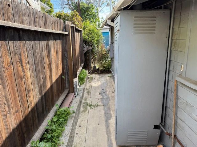 5650 Denny, North Hollywood, CA 91601