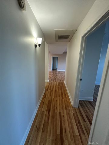 12916 MOORPARK Street 201, Studio City, CA 91406