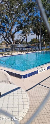 196 W Sandalwood Court, Daytona Beach, FL 32119