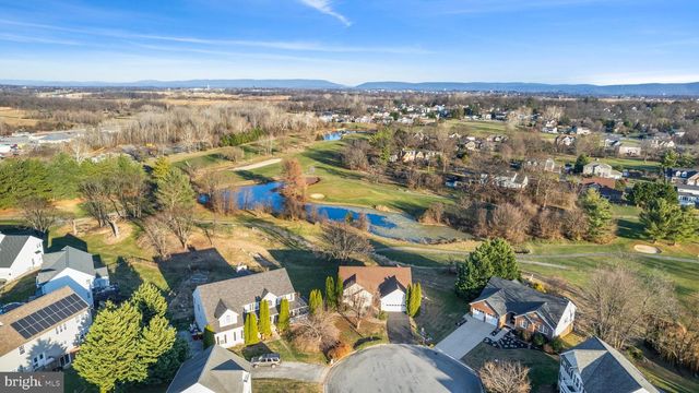 39 TORREY PINES CT, Charles Town, WV 25414