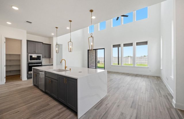 6202 Lush Pasture Lane, Manvel, TX 77578