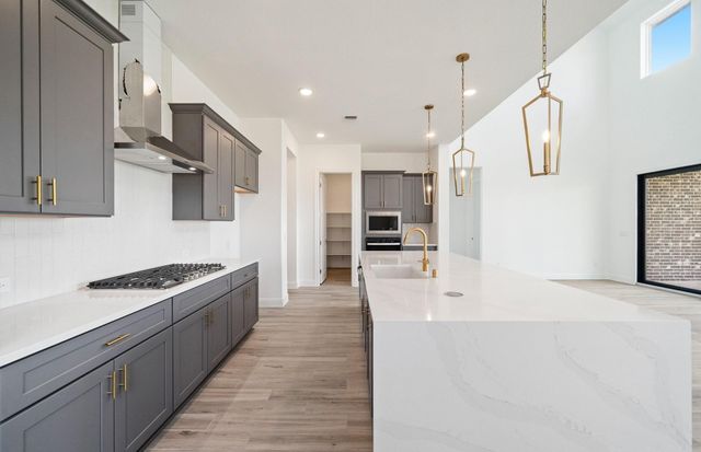 6202 Lush Pasture Lane, Manvel, TX 77578