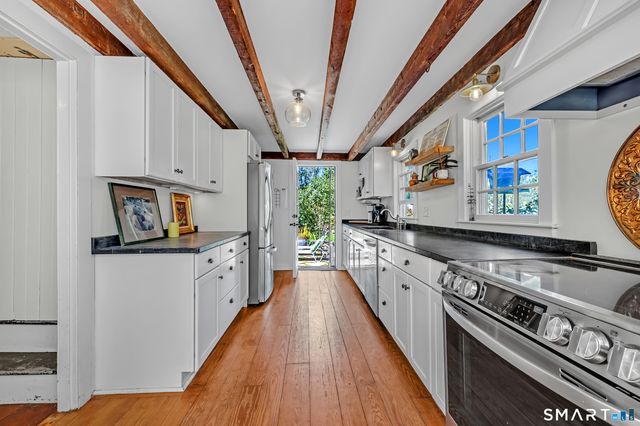 706 Pequot Trail, Stonington, CT 06378