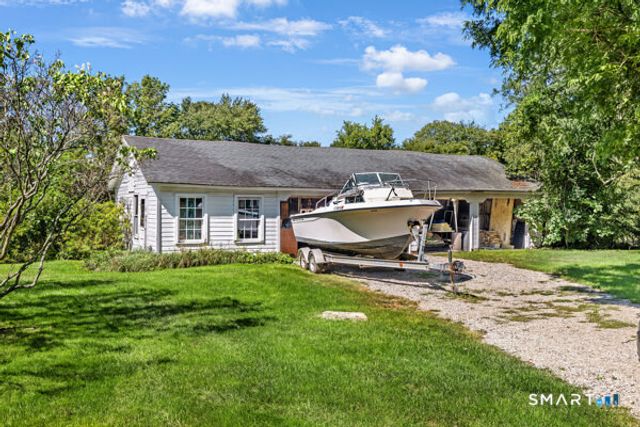 706 Pequot Trail, Stonington, CT 06378
