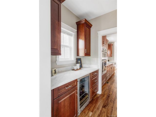 8189 E 32nd Ave, Denver, CO 80238