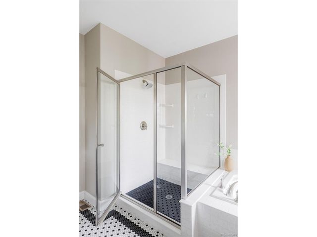 8189 E 32nd Ave, Denver, CO 80238