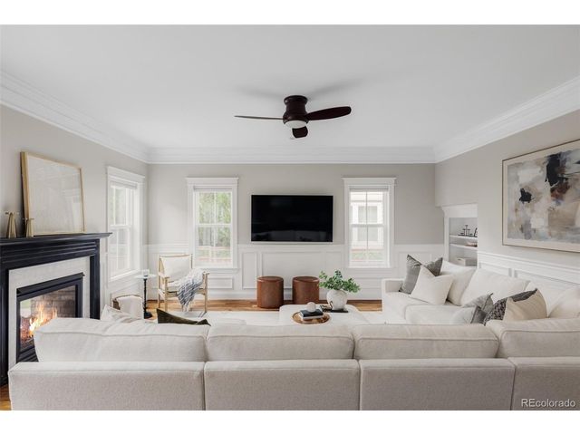 8189 E 32nd Ave, Denver, CO 80238
