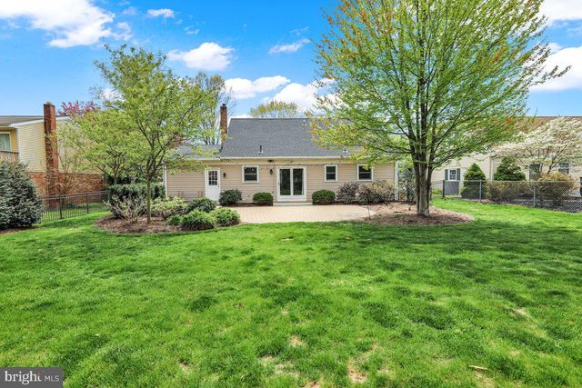 521 HUMMINGBIRD DRIVE, Lititz, PA 17543