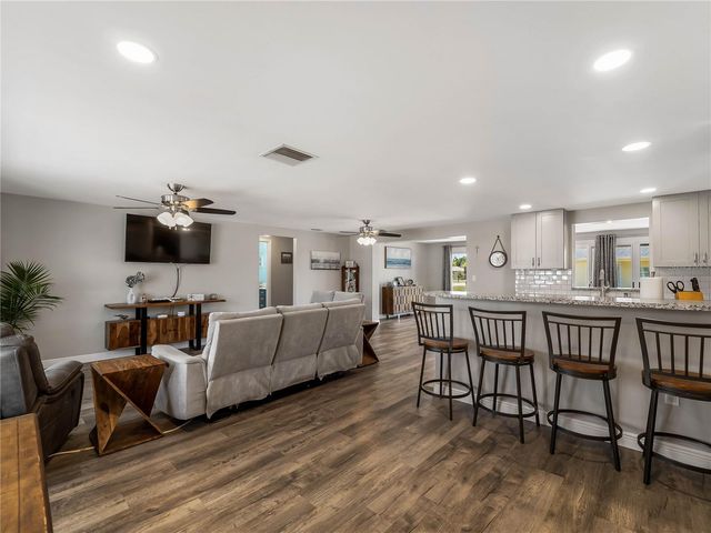 1321 FIR AVENUE, Venice, FL 34285