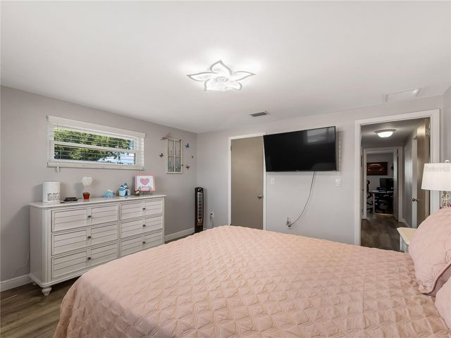 1321 FIR AVENUE, Venice, FL 34285